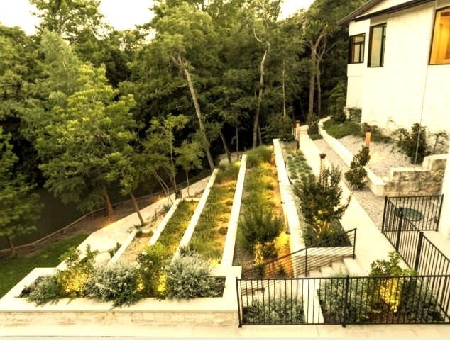 Ideas for an expansive, contemporary hillside retaining wall landscape.